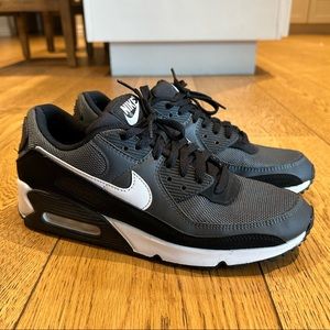 Nike Air Max 90 - Mens 10.5